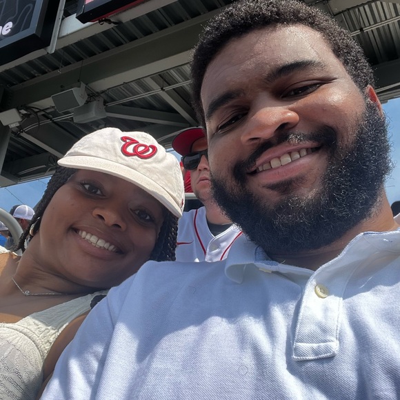 Meet your Posher, Amanda - Picture 2 of 4